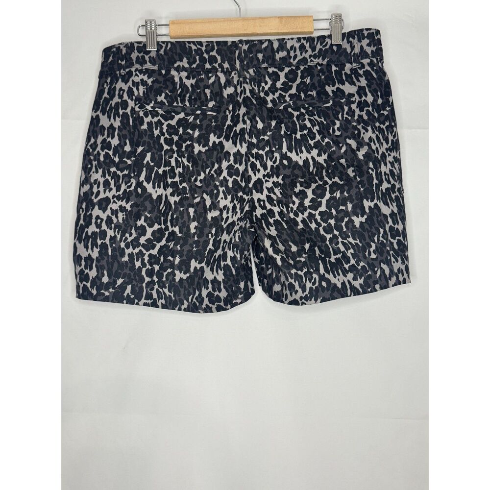 Isaac Mizrahi New York Animal Print Shorts, Size 12, Chic Wild Thing